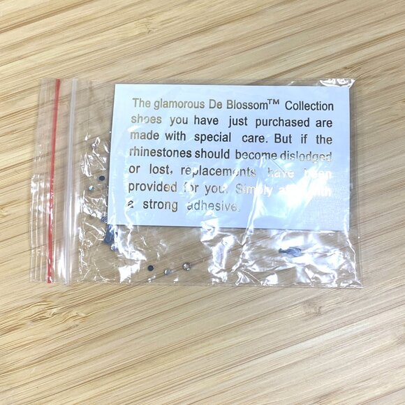 De Blossom Collection Silver Rhinestone Sparkle Evening Pumps Heels Size 7 - Picture 7 of 7